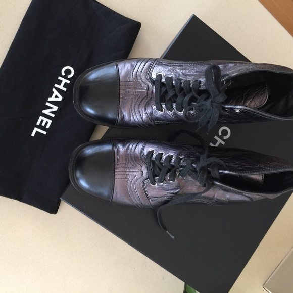 CHANEL Metallic Cap Toe Boots, Size 10 - Picture 10 of 12